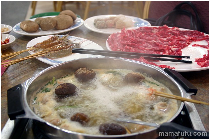 hot pot.JPG - hot pot, hong kong, china
